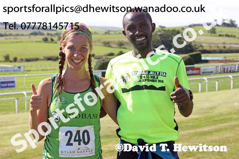 Gerda Steyn (Nedbank RC, South Africa) and Abraham Tewalde (Saltwell Harriers) womens and mens winners of the Tynedale Jelly Tea 10 Mile, Hexham. Photo: David T. Hewitson/Sports for All Pics